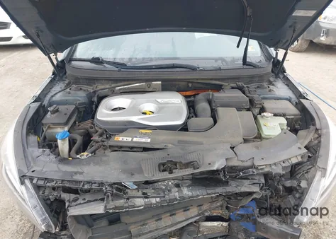 2016 Hyundai Sonata Hybrid Limited from USA, damaged, VIN KMHE34L12GA016984